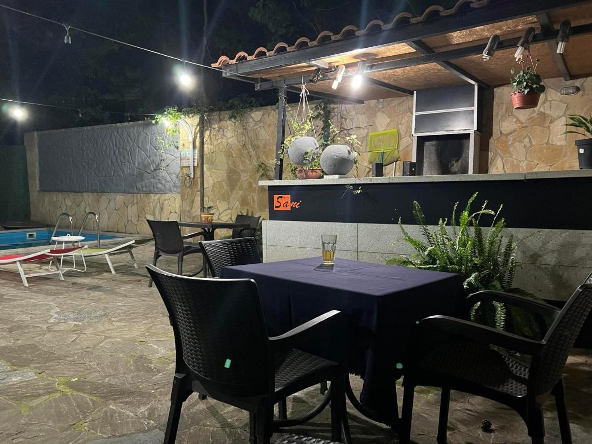 萨尼酒店 第比利斯 外观 照片