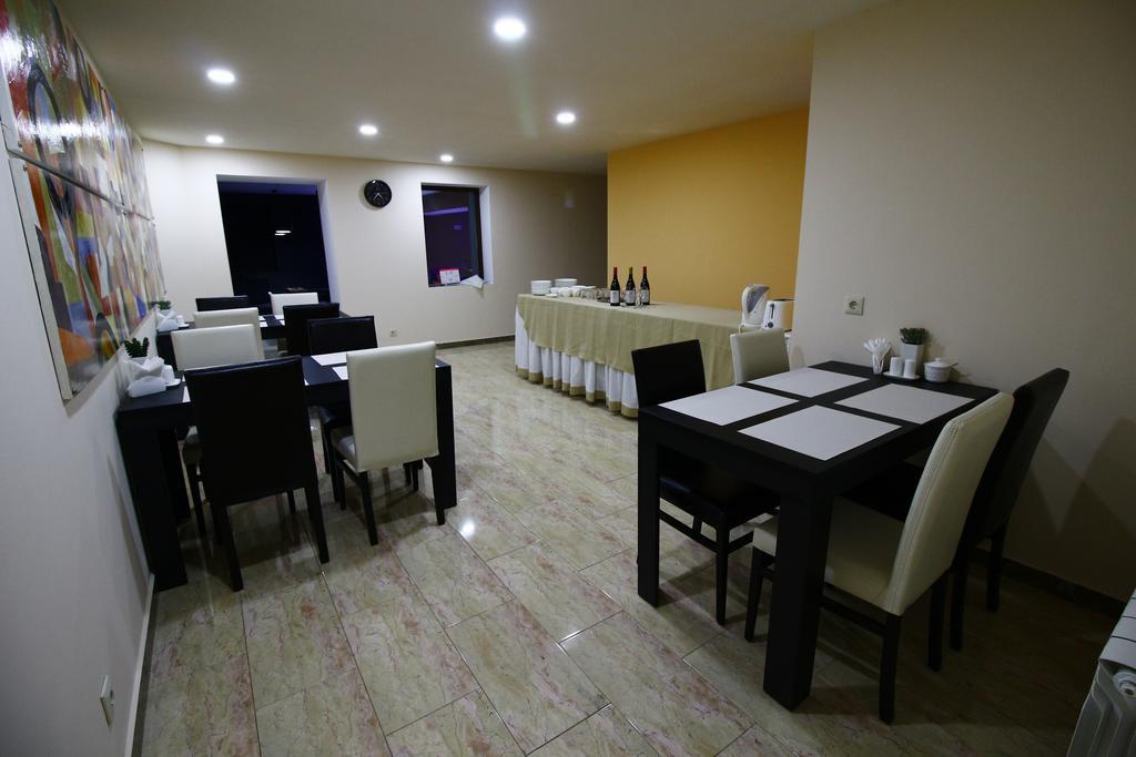 萨尼酒店 第比利斯 外观 照片